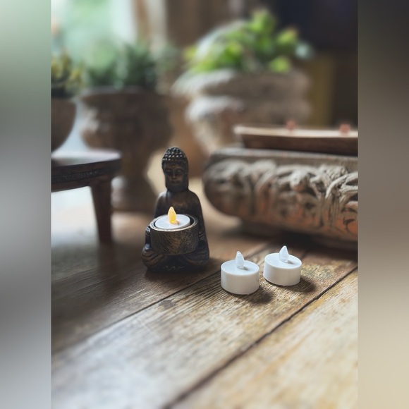 Budha / Tea Light Holder - Picture 7 of 9